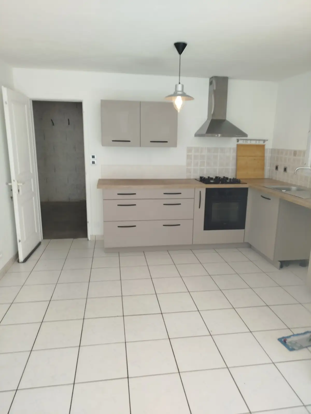 Cuisine claire et équipée, Vendée